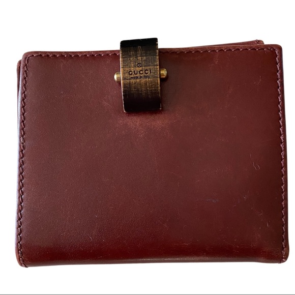 Gucci Handbags - Authentic Leather Gucci Wallet